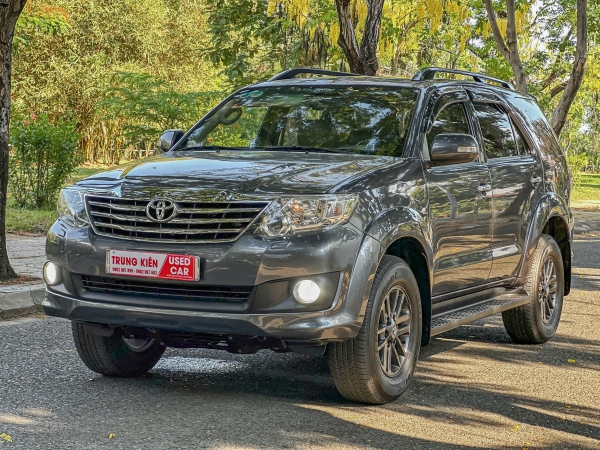 Toyota Fortuner | 2012 | Số tự động | Mới về 